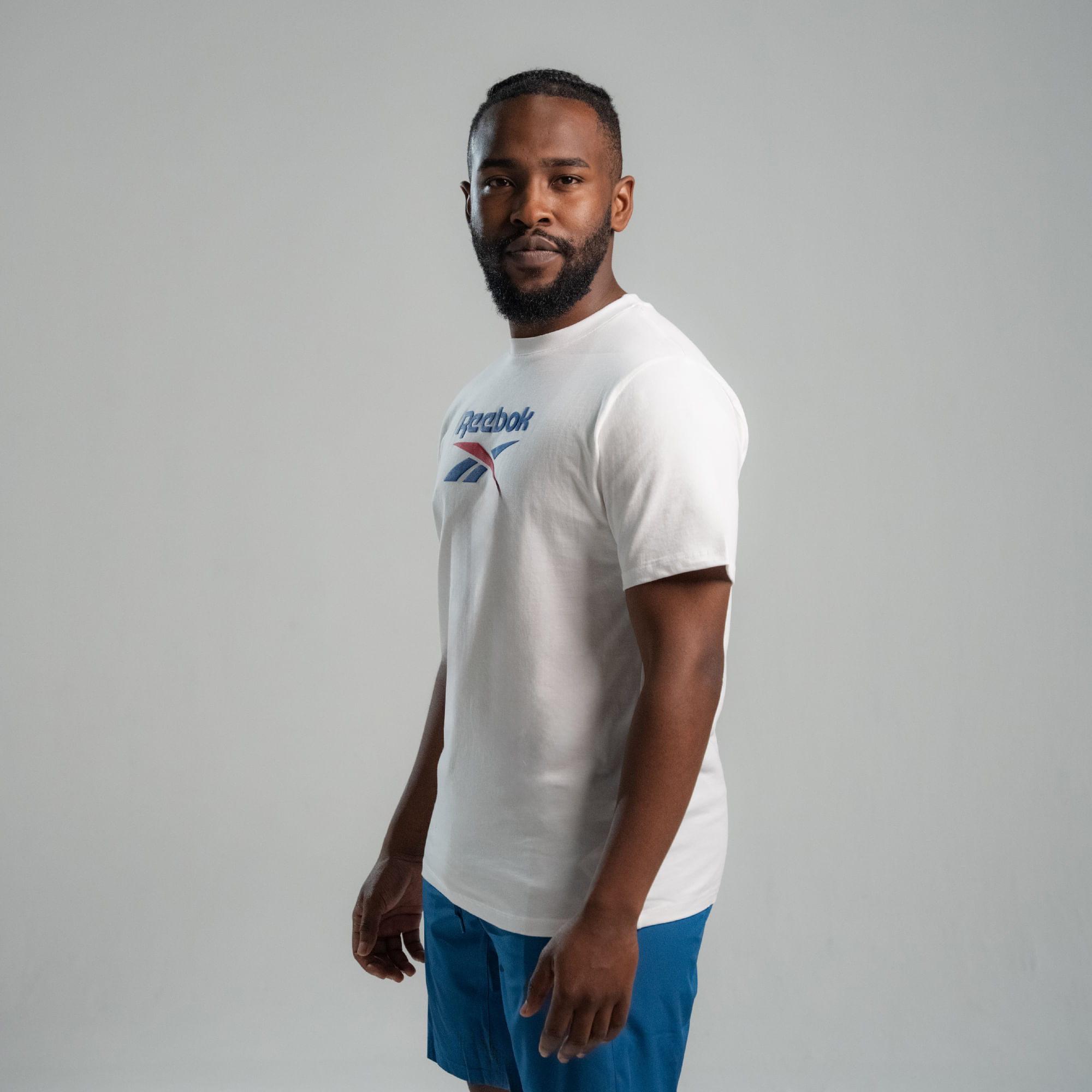 Camiseta Classics | Mid Stack Logo Tee | Hombre - Imagen 2
