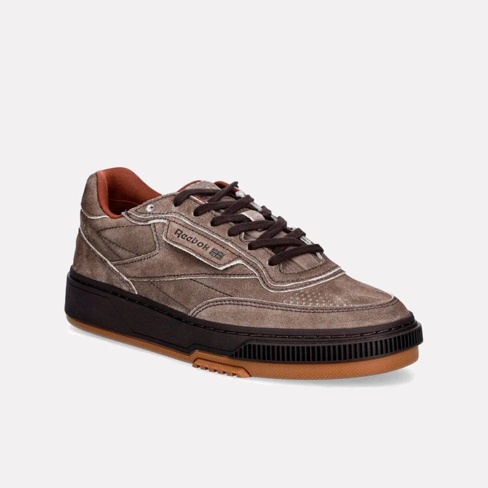 Tenis Classics | CLUB C LTD BARK BROWN EDGE SUEDE | Unisex - Imagen 2