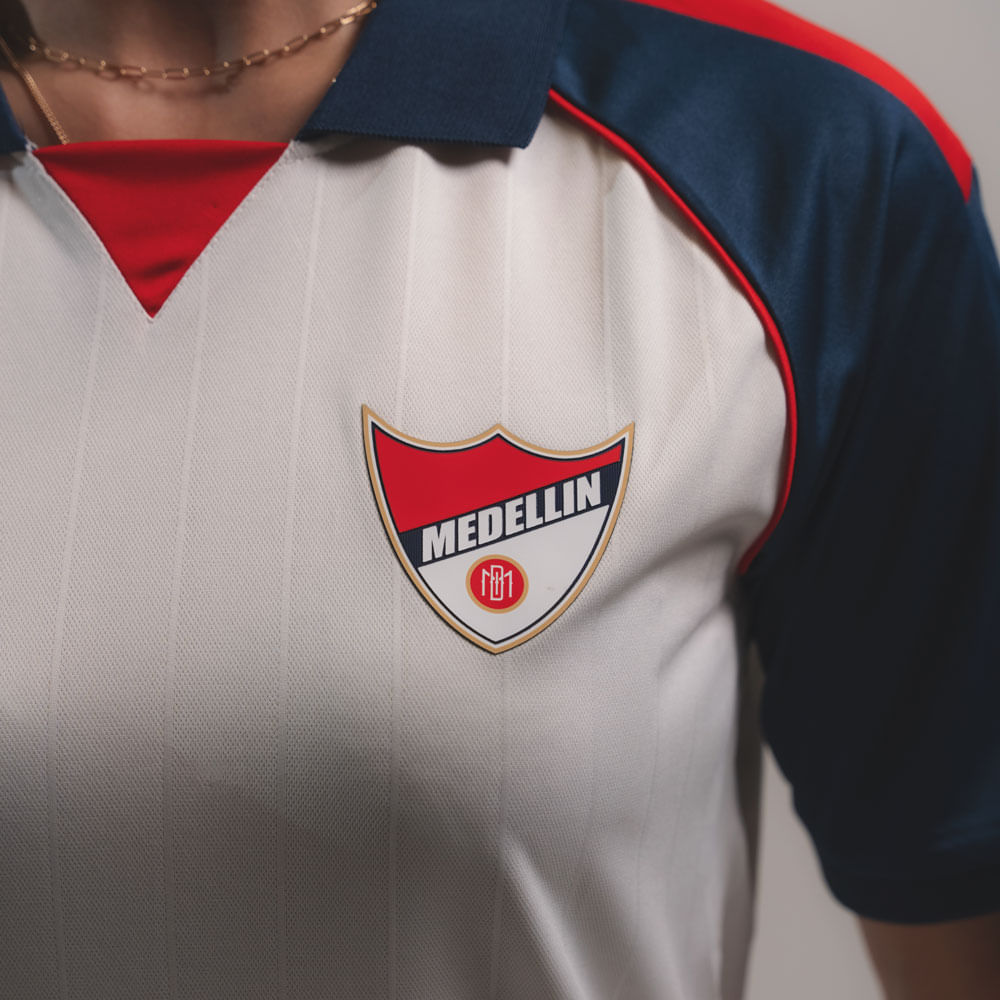 Camiseta Fútbol | Independiente Medellín | Visitante | Mujer - Imagen 4